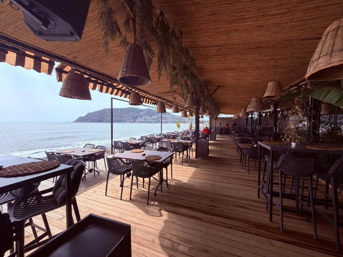 Grand Alisa Hotel Ex.royalisa Hotel