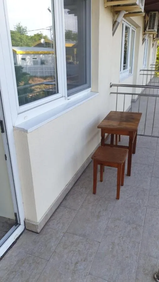 '