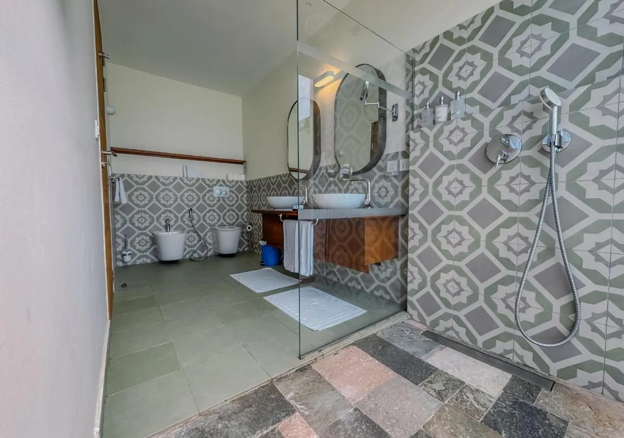 '