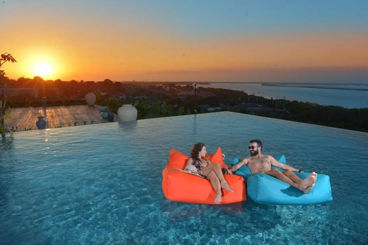 The Crystal Luxury Bay Resort Nusa Dua, Bali
