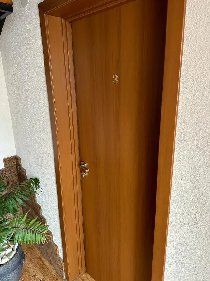 '