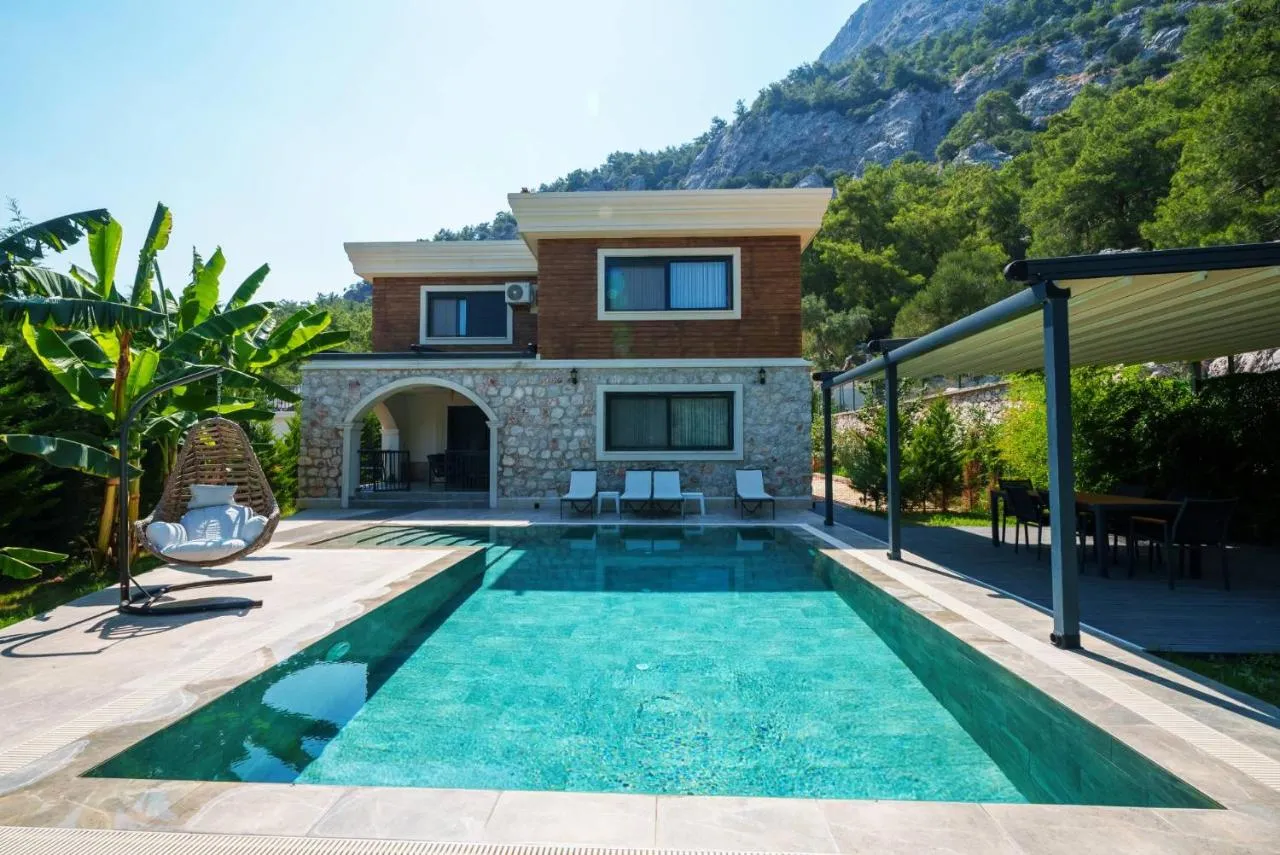 Silyan Villas