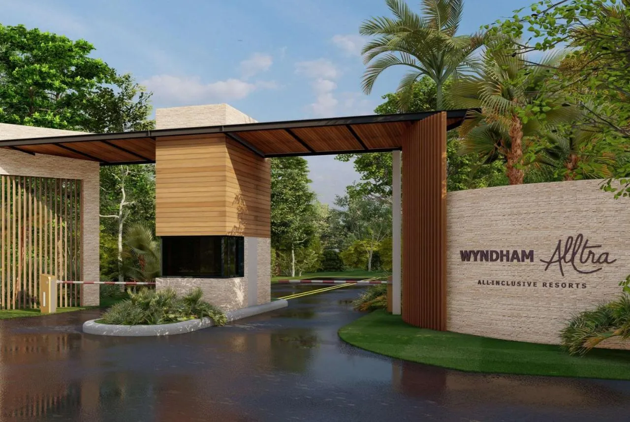 Wyndham Alltra Samana Resort