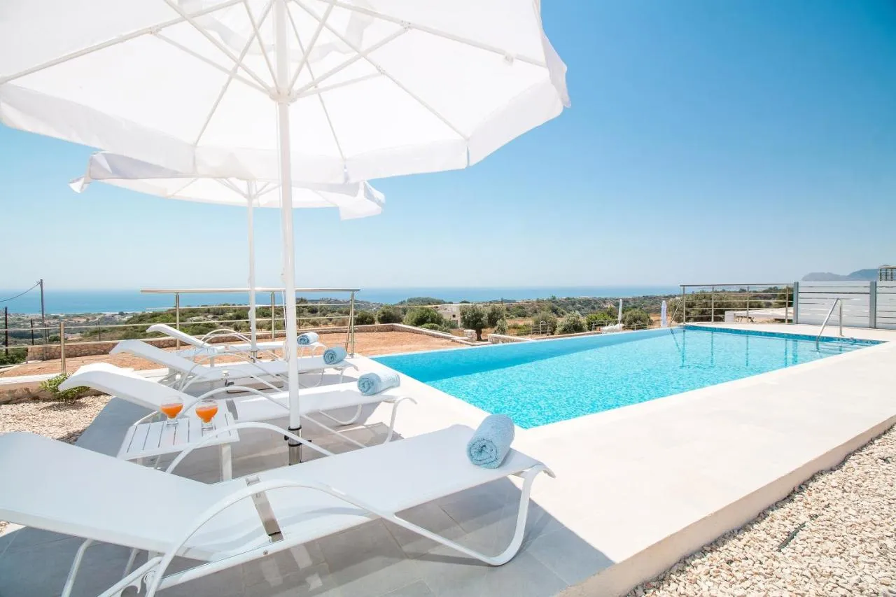 Francis & Gregorys Luxury Villas