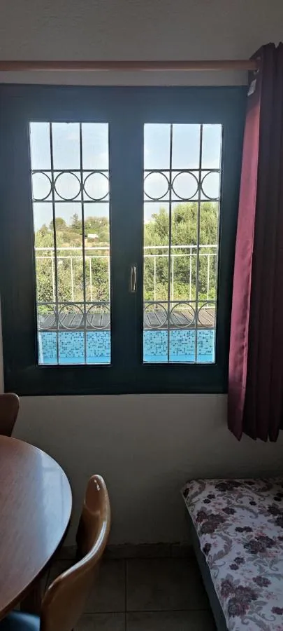 '