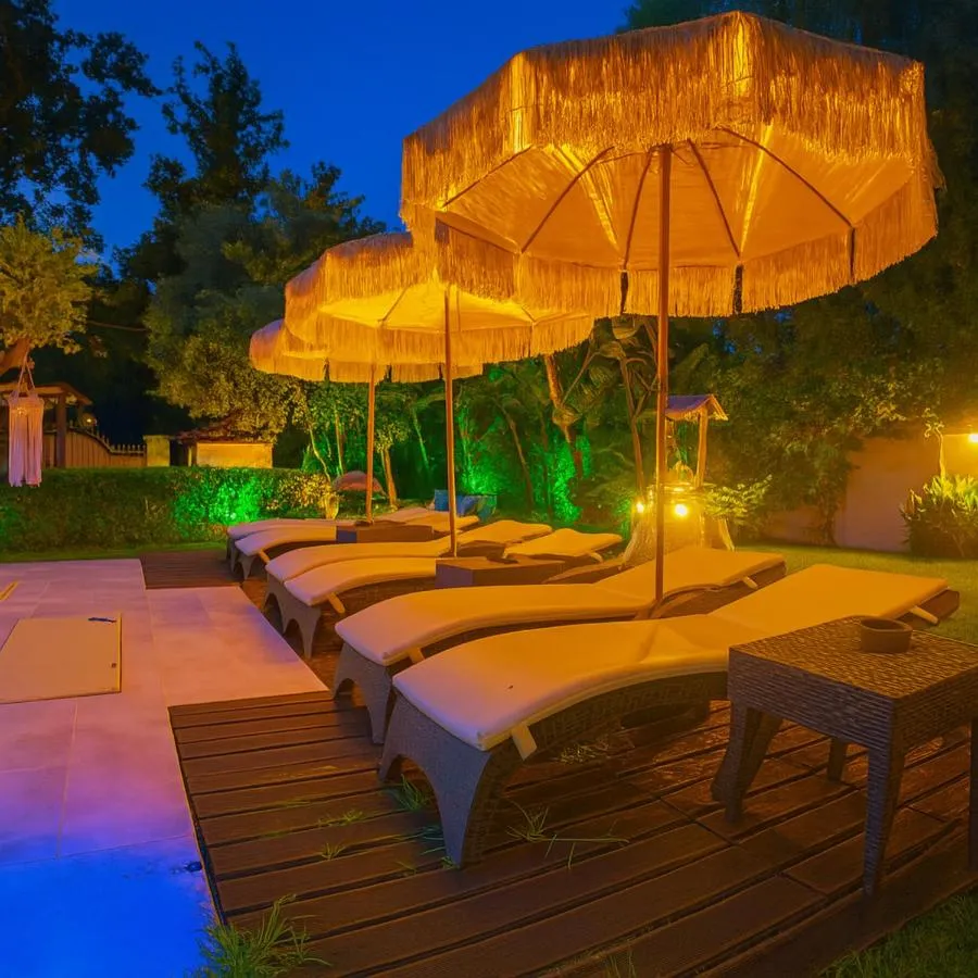 '