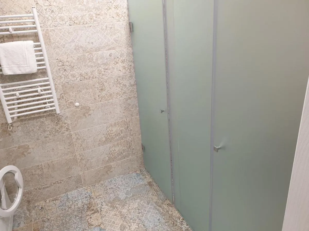 '