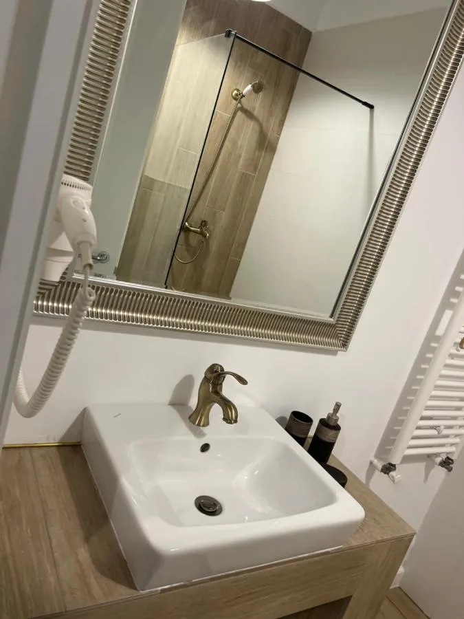 '