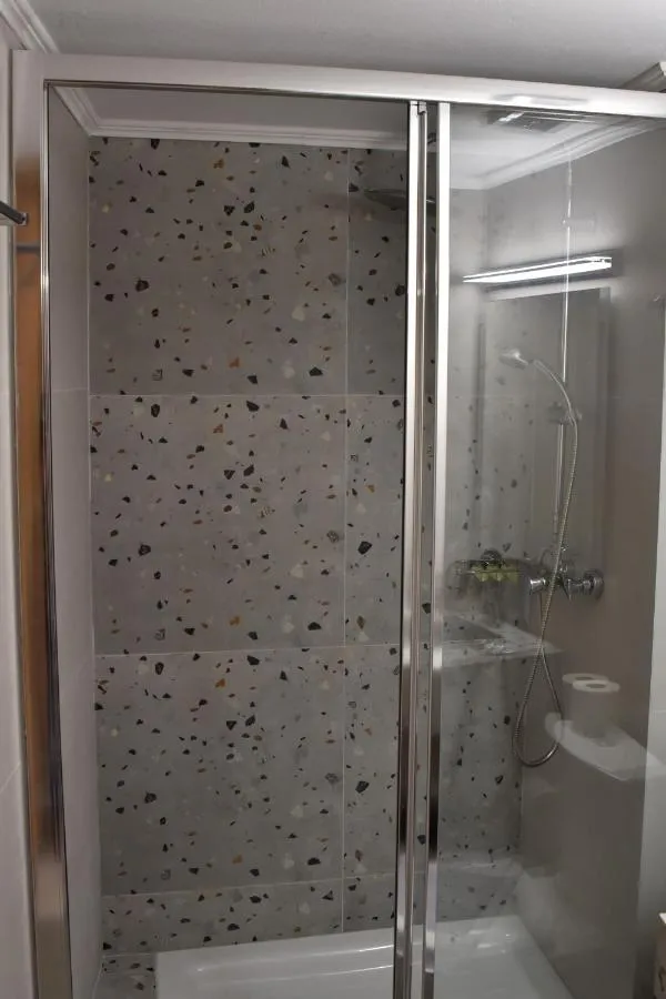 '
