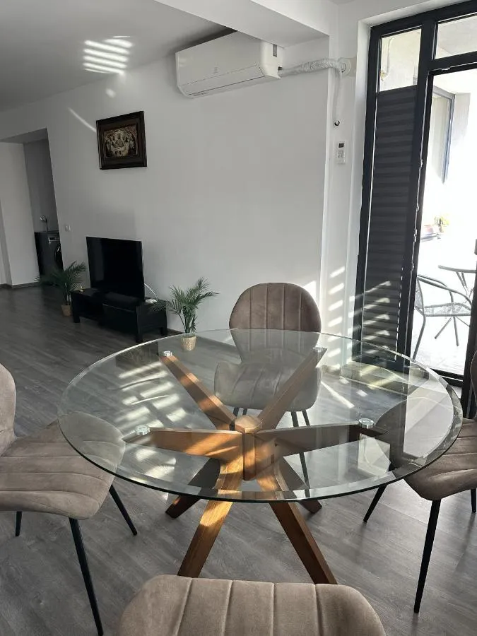 El Paraiso Residence
