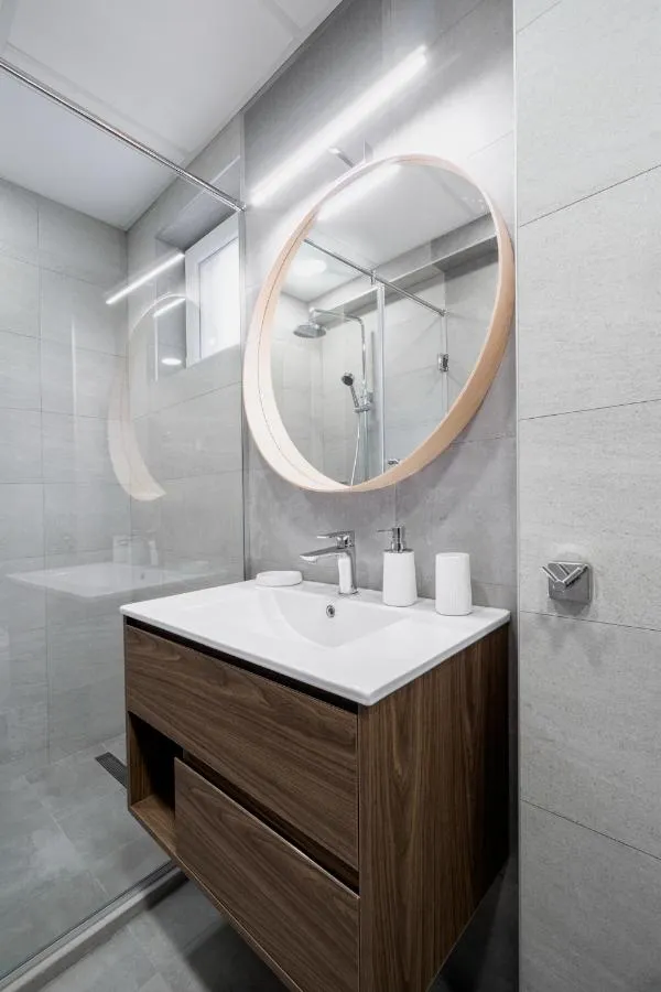'