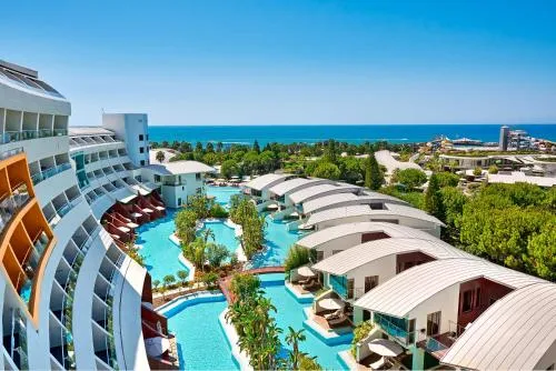 Cornelia Diamond Golf Resort & Spa