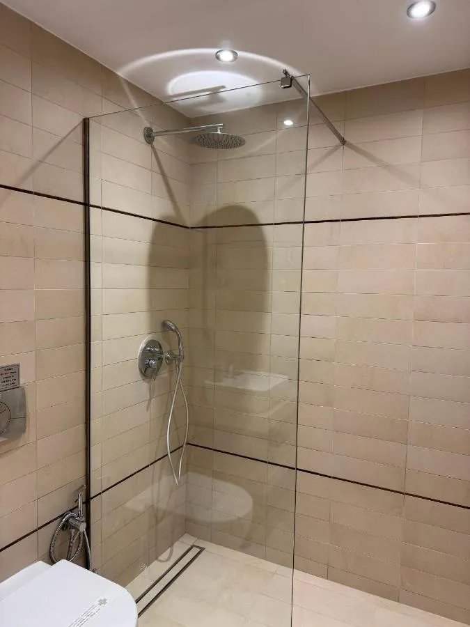 '