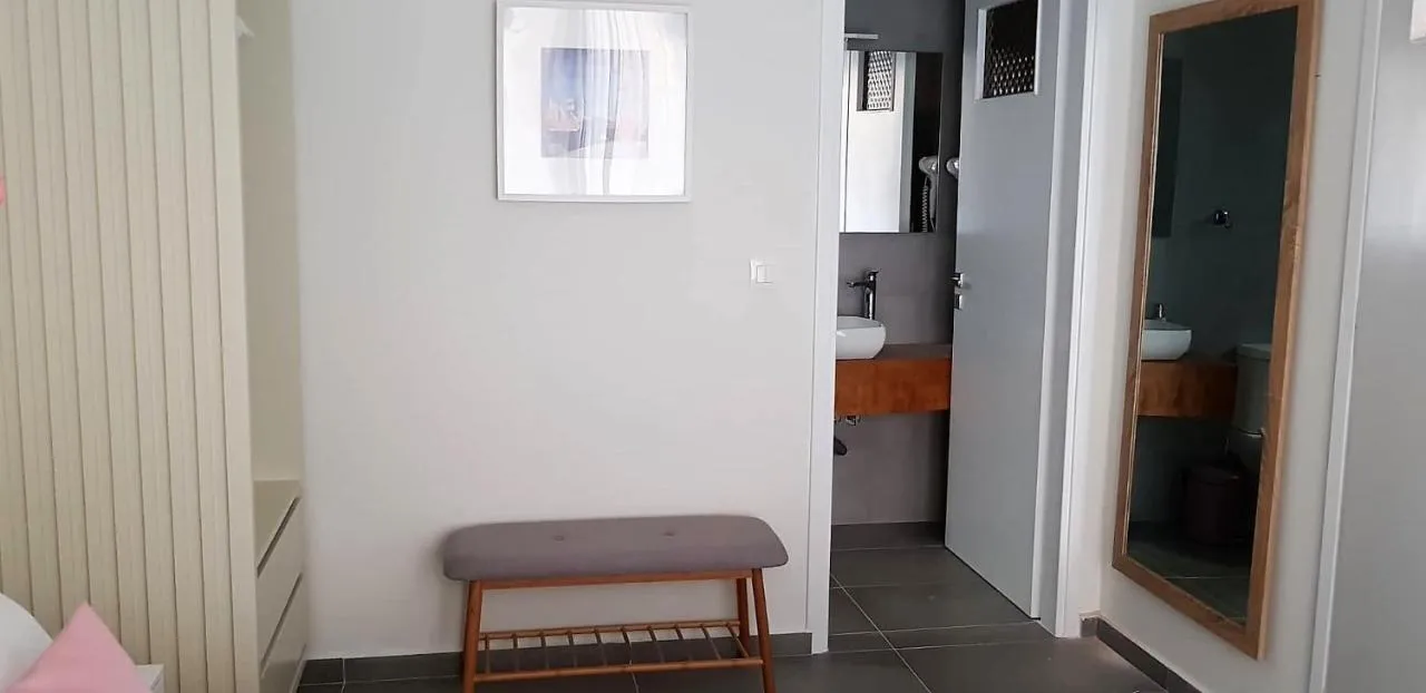 '