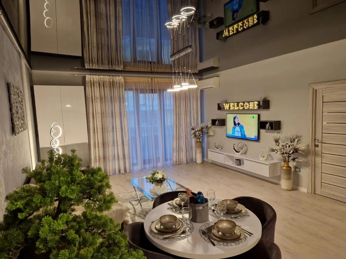 Alecsa 2 Luxury Residence