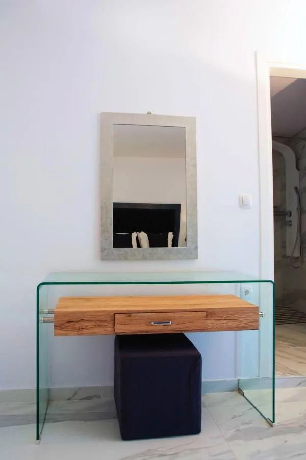 '