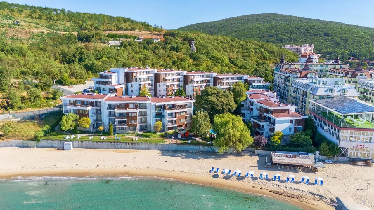 Messambria Fort Beach Apartments