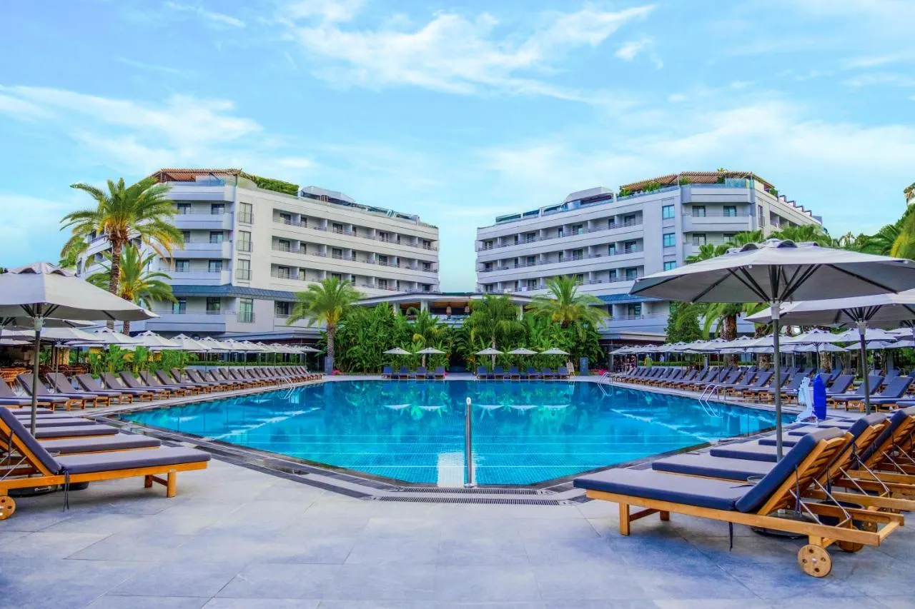 Miramare Beach Hotel