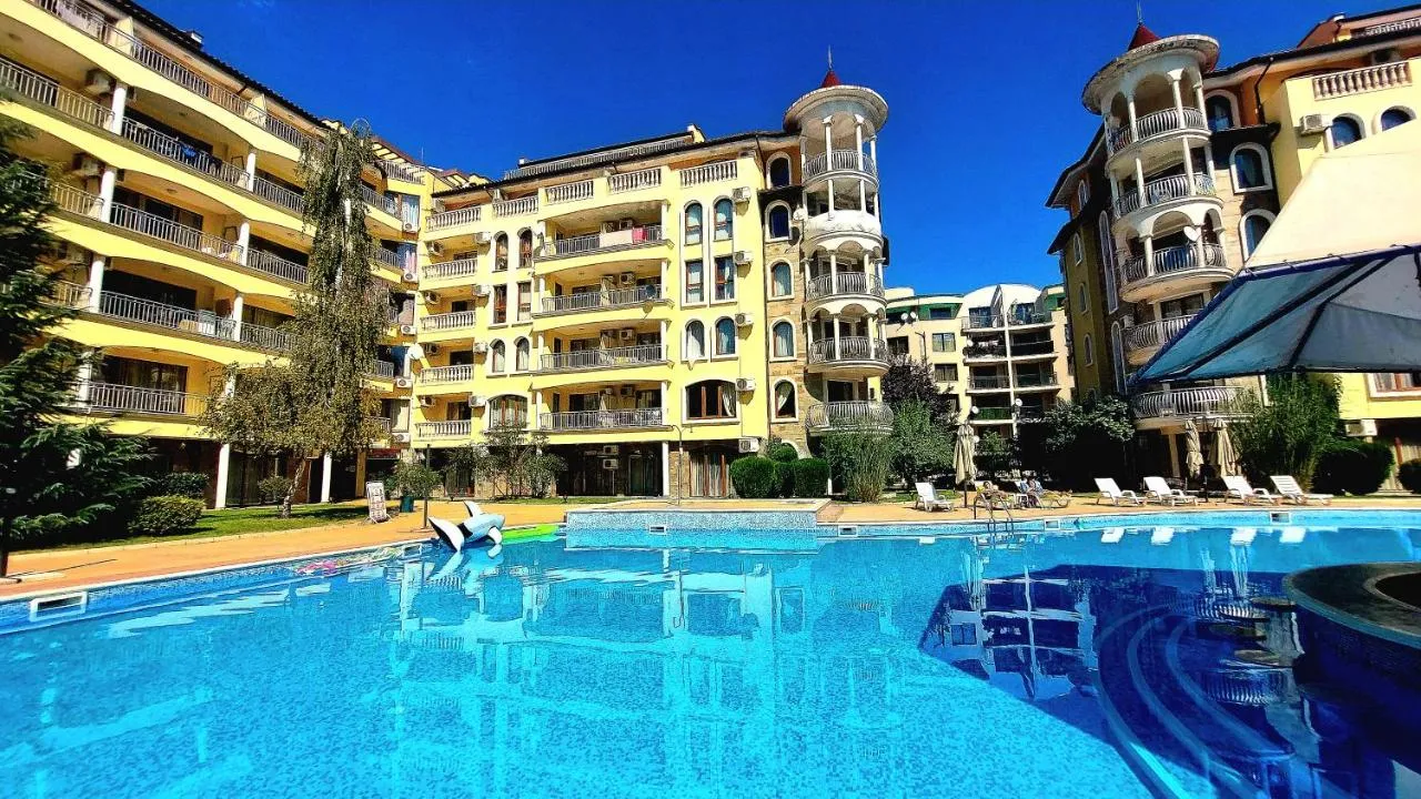 Summer Dreams Apartcomplex