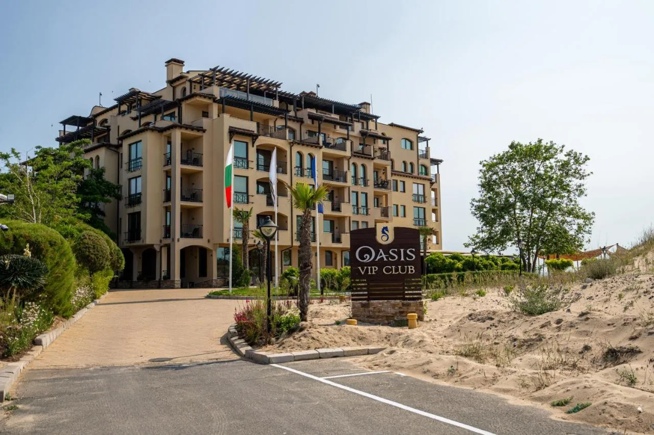 Apartments Oasis Vip Club