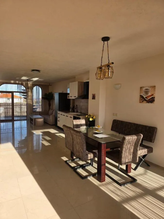 Private Apartment With Sea View