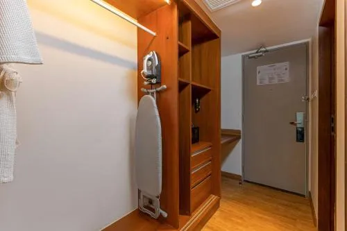 '