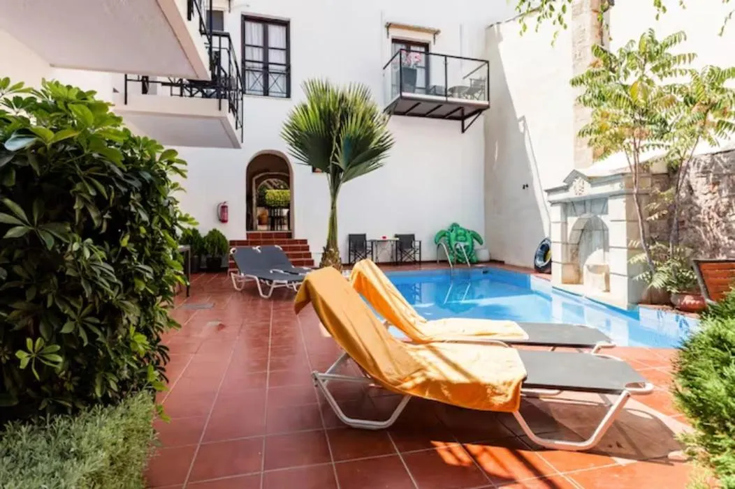 Calergi Residence