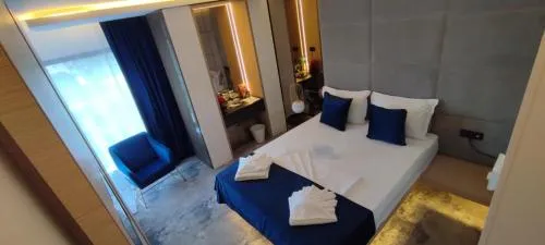 '