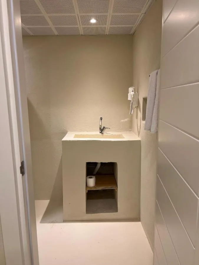 '
