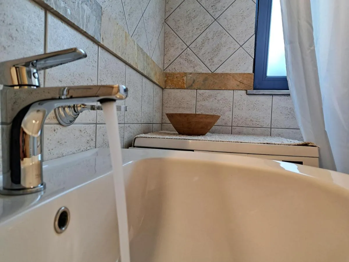 '