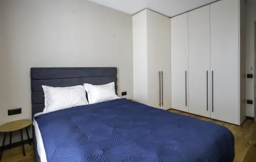 '