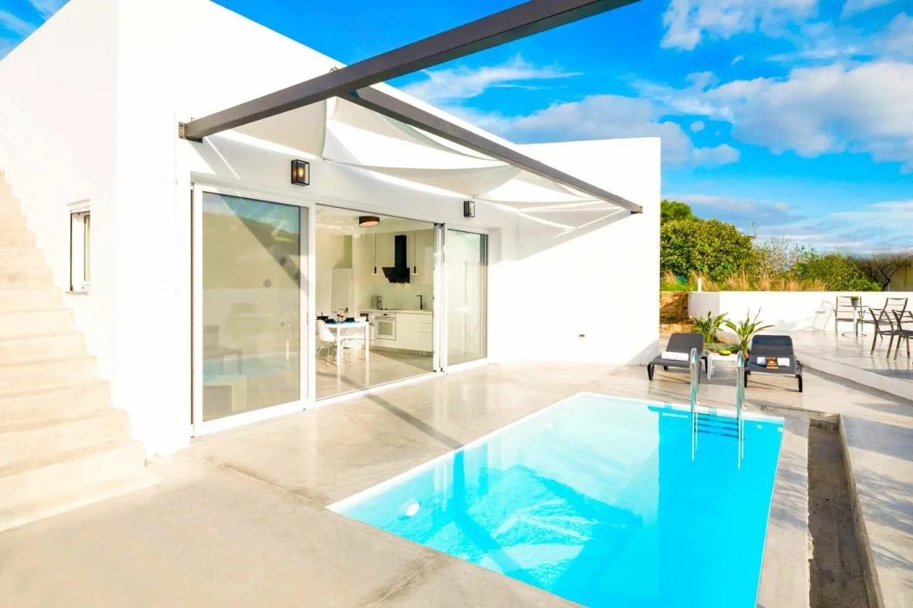 Villa Paradiso Tessera