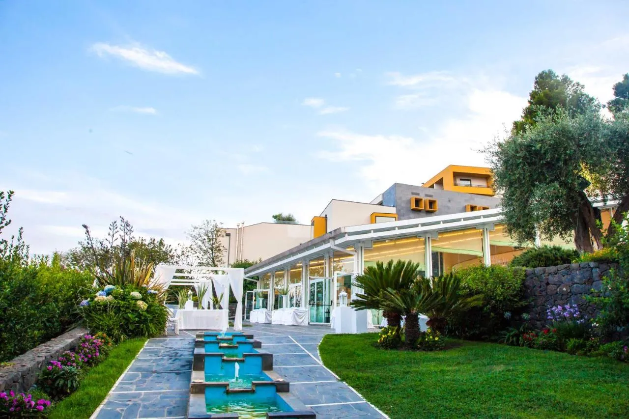 Esperia Palace