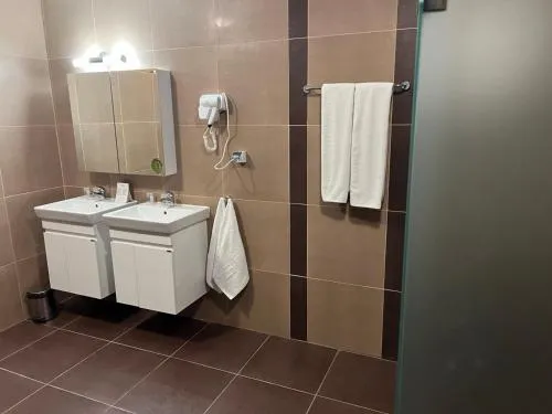 '