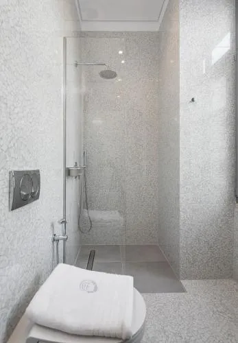 '