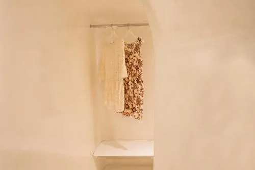 '