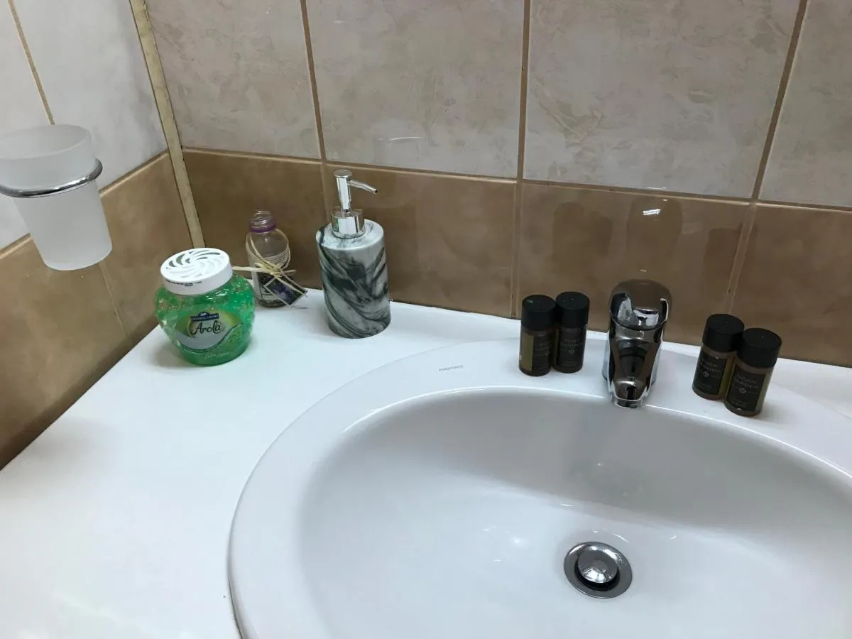 '