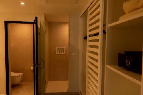 '