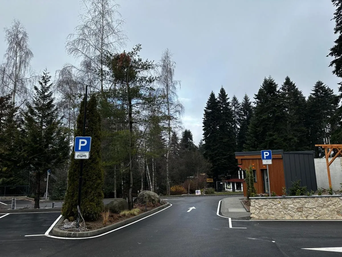 '