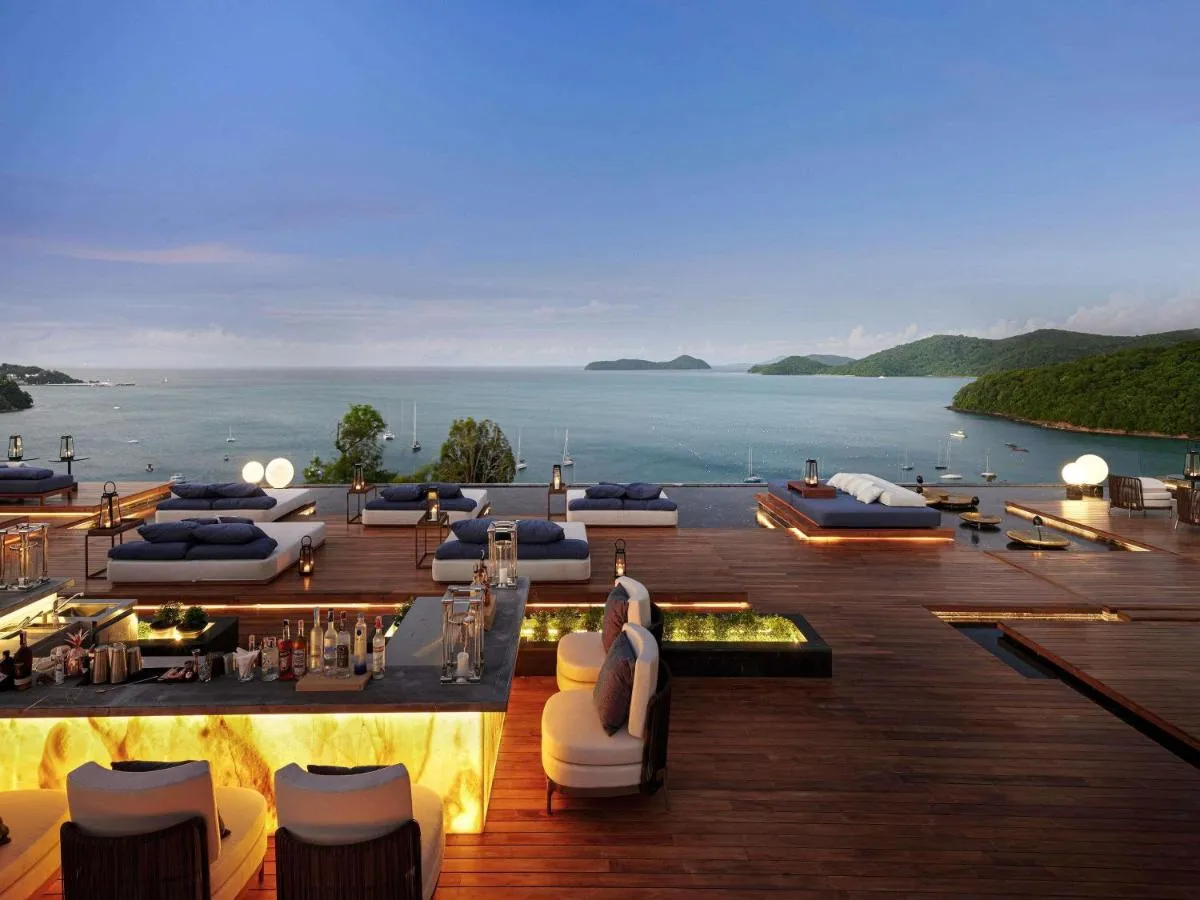 V Villas Phuket Mgallery