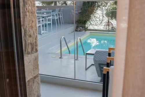 '
