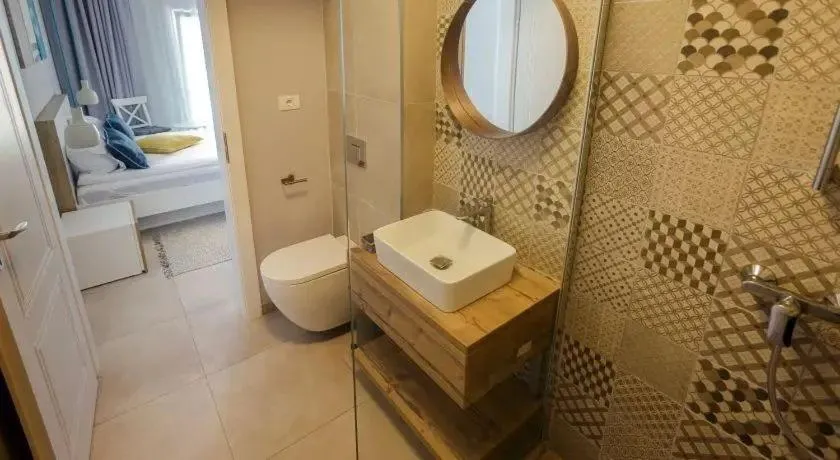 '