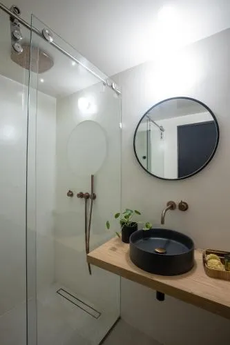 '