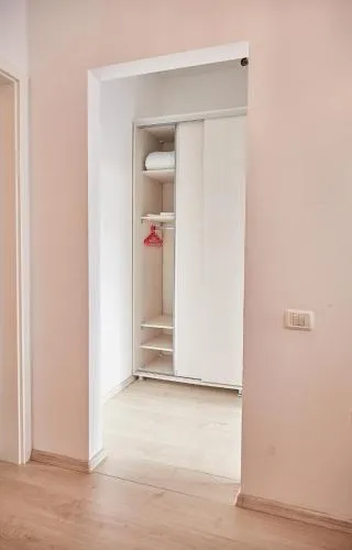 '