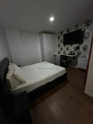 '