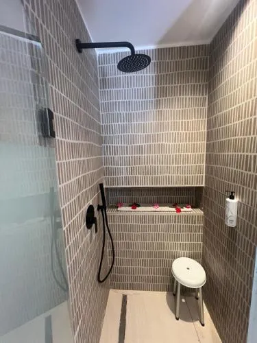 '