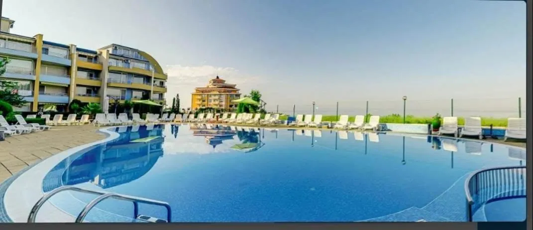 Dream Holiday