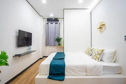 Isara Boutique Hotel & Cafe