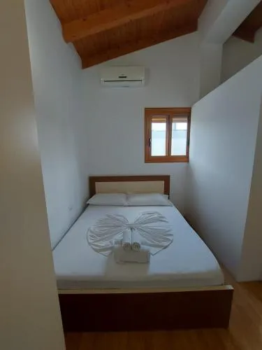'