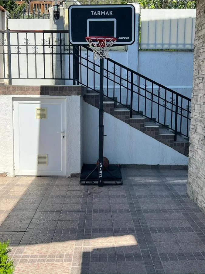 '